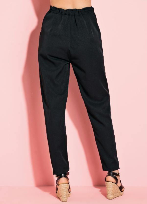 Quintess - Calça Cenoura Preta com Amarração 2