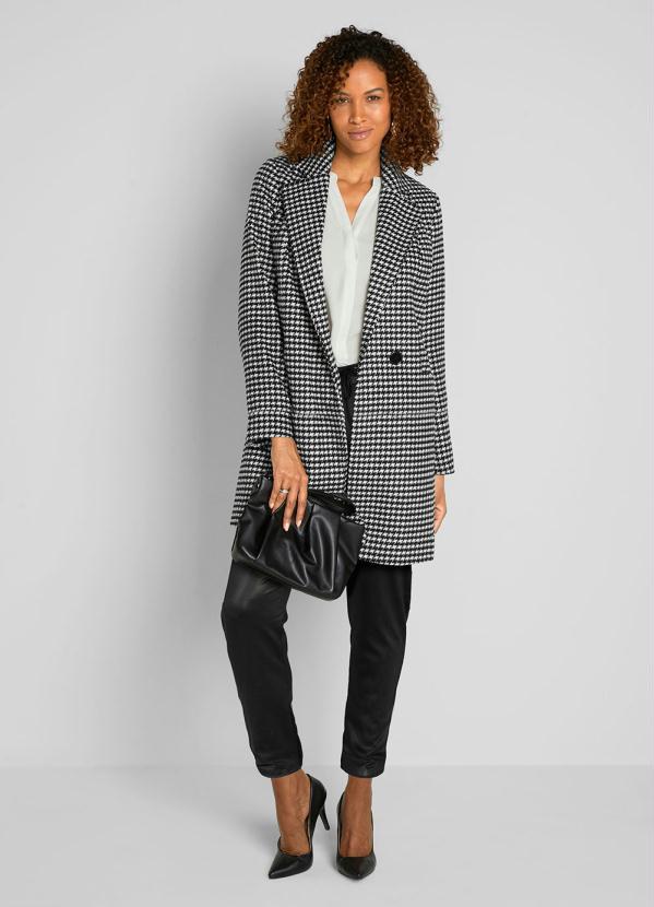 Outlet - Calça Cirrê com Bolsos Preta 4