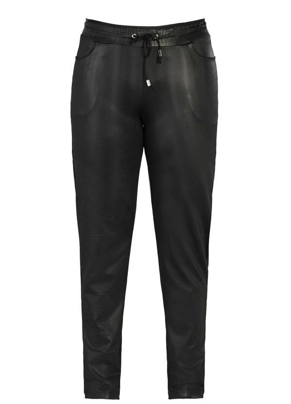 Outlet - Calça Cirrê com Bolsos Preta 9