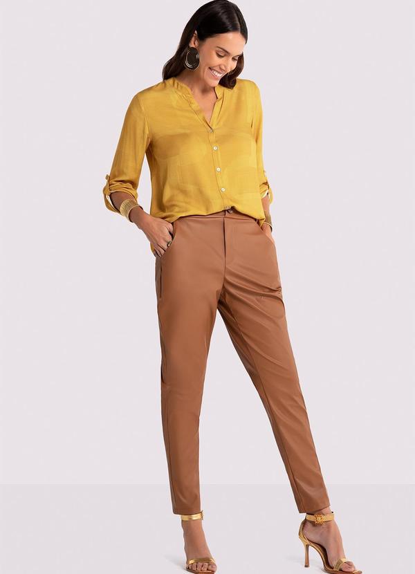 Lunender - Calça Comfort em Pu com Cintura Alta Marrom 6