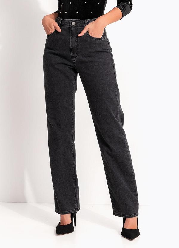 Cal�a Jeans Reta Preta com Cintura Alta e Modelagem Estruturada