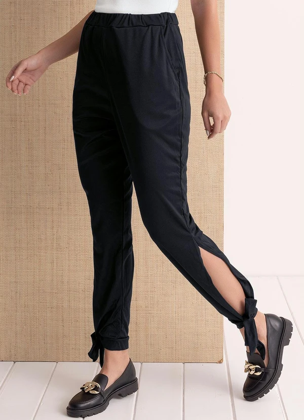 Calça Jogger Preta com Fendas e Amarração Moda Pop