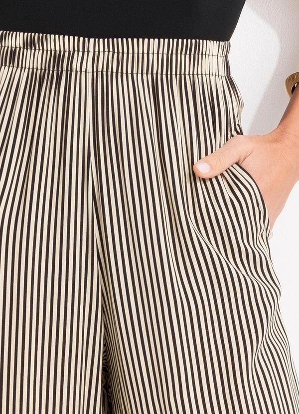 Quintess - Calça Listrado Preto em Viscose Plana 8