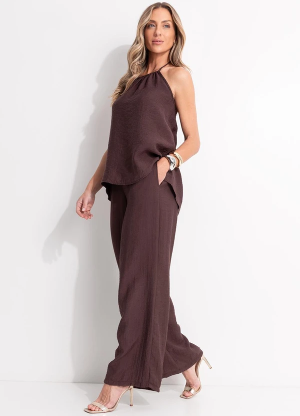 Quintess - Calça Marrom em Viscose Plana Sarjada 13