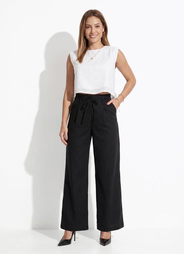 Cal�a Pantalona Preta em Viscose e Linho com Cintura Alta