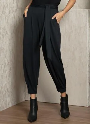 Quintess - Calça Preta com Amarração - QUINTESS