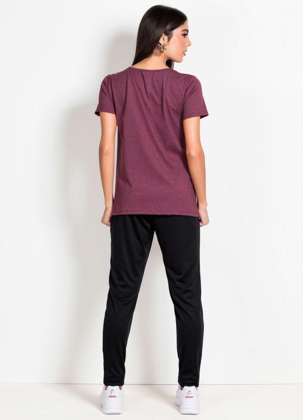 Moda Pop - Calça Preta com Recortes Laterais Estampados 5