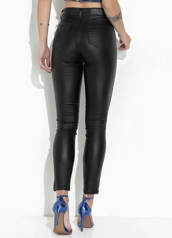 Sawary Jeans - Calça Preta em Sarja 2