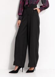 Cal�a Preta em Tecido de Poli�ster