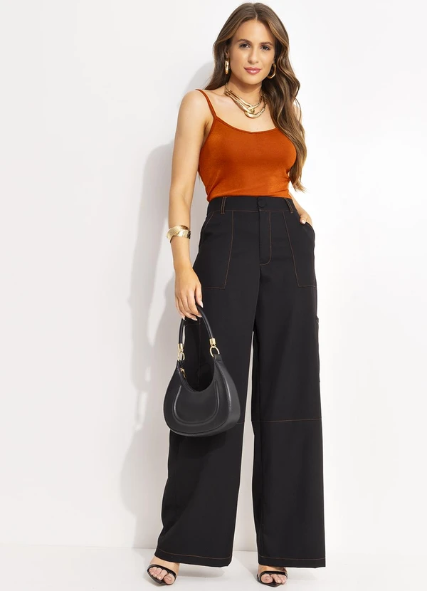 Quintess - Calça Pantalona Alfaiataria Preta com Costura Contrastante e Bolsos 5