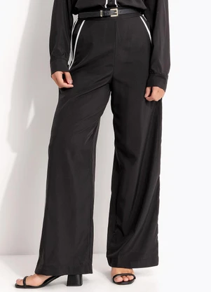 Quintess - Calça Reta Preta Poliéster - QUINTESS