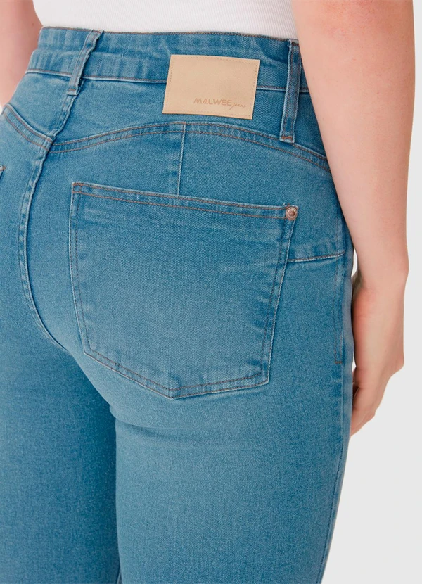 Malwee - Calça Skinny Cintura Alta em Jeans Azul Claro 4