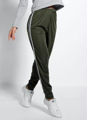 Queima Estoque - Calça Verde com Detalhe nas Laterais - QUEIMA ESTOQUE