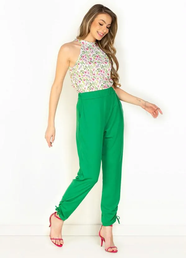 Moda Pop - Calça Verde com Franzidos e Detalhes na Perna 4