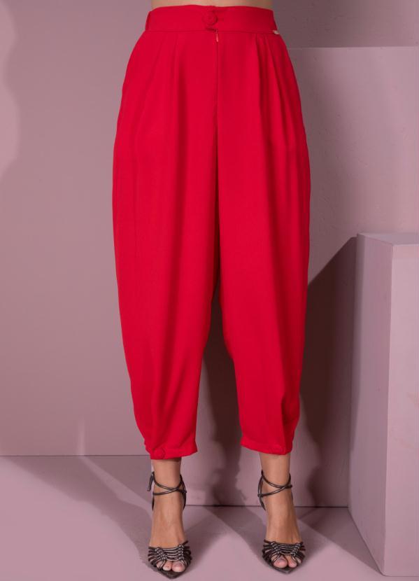 Queima Estoque - Calça Vermelho com Pregas 2