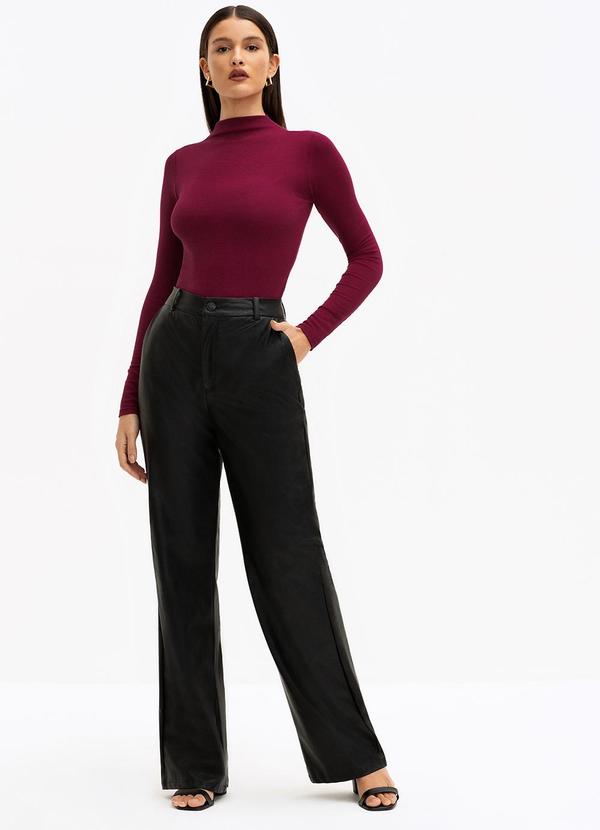 Principessa - Calça Wide Leg de Pu Preta Clara 5
