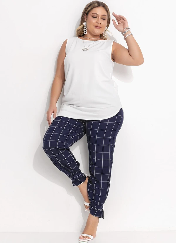 Quintess - Calça Cigarrete Xadrez Grid Azul com Elástico e Detalhe na Barra 12