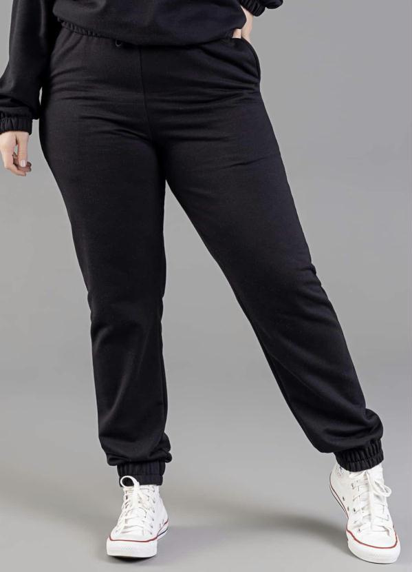 Just Basic - Calça Básica em Moletom Preto