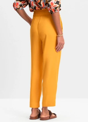 Essendi - Calça Feminina em Recido Creponado Amarelo - ESSENDI