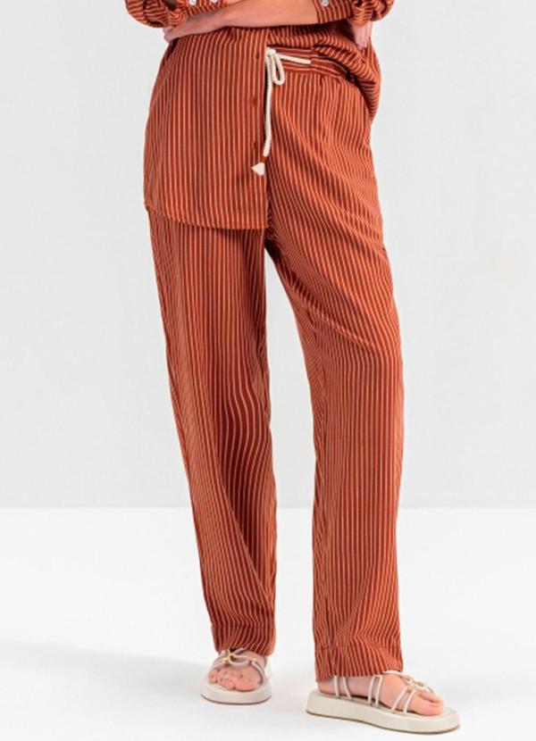 Essendi - Calça Feminina em Viscose Marrom