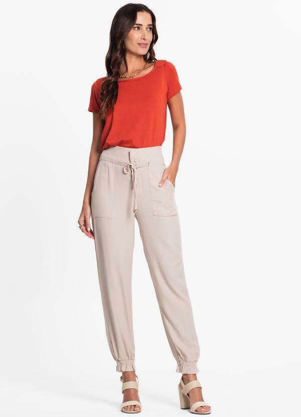 Endless - Calça Feminina em Viscose Sarjada Twill Bege 5