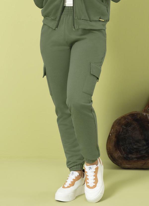 Cativa - Calça Feminina Estilo Cargo em Moletom Verde