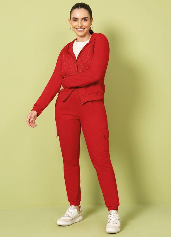 Cativa - Calça Feminina Estilo Cargo em Moletom Vermelho 2