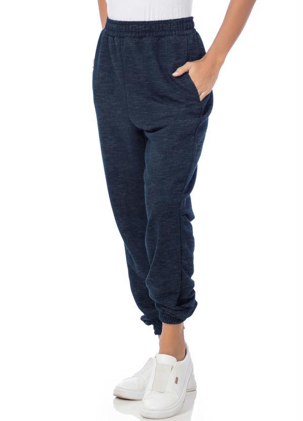 Up Close - Calça Feminina Karen Marinho