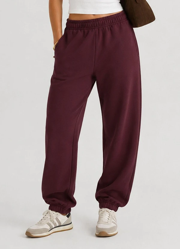 Infinita Cor - Calça Feminina Moletom Peluciado Vermelho