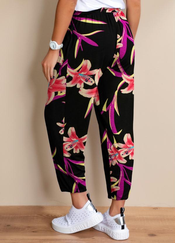 Quintess - Calça Flores Vermelhas Soltinha com Pregas 2