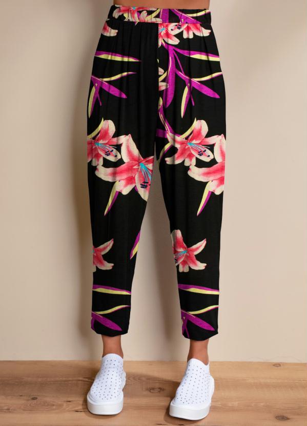 Quintess - Calça Flores Vermelhas Soltinha com Pregas 5