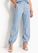 Cala Jogger Azul Claro em Jeans Leve