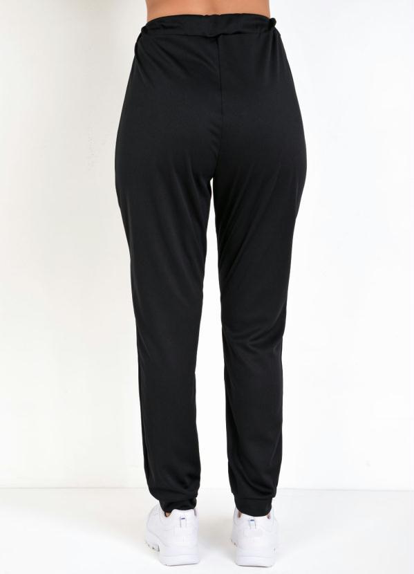 Moda Pop - Calça Jogger Cargo Preta com Bolsos 7