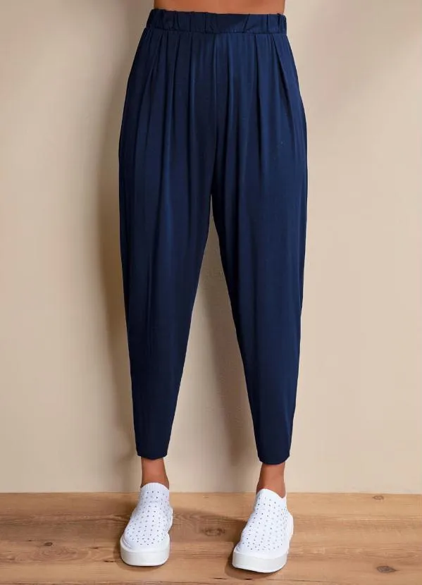 Quintess - Calça Marinho Soltinha com Pregas 3