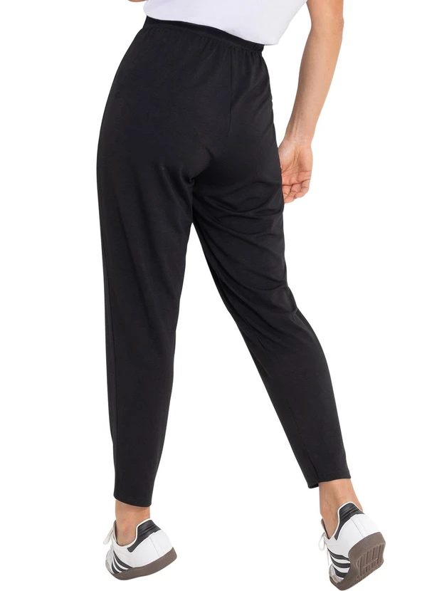 Quintess - Calça Preta Soltinha com Pregas 2