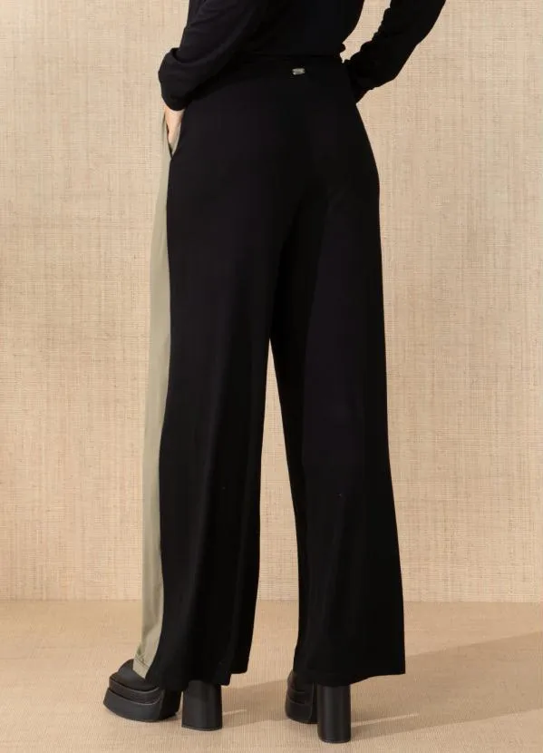 Quintess - Calça Preta/Verde Soltinha com Recortes 2