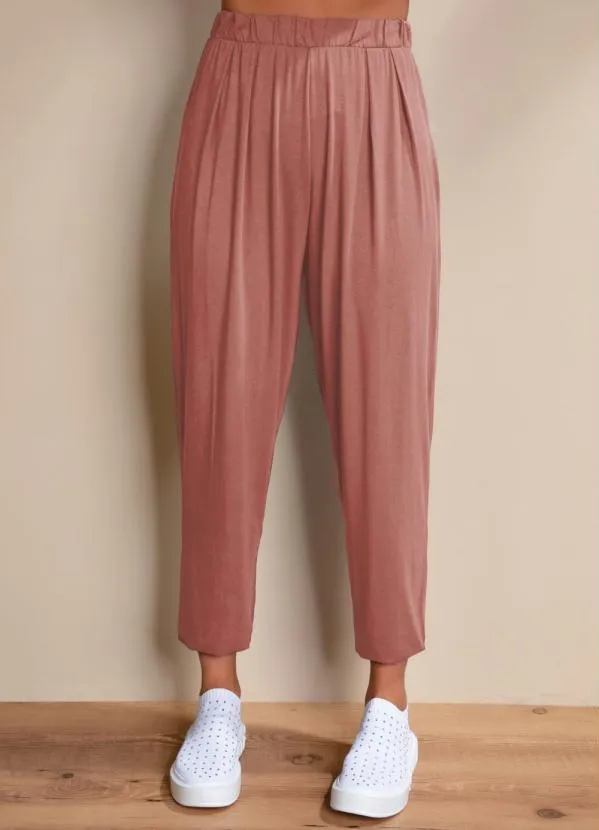 Quintess - Calça Rosê Soltinha com Pregas 3