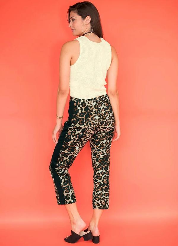 bonprix - Calça Sideband com Estampa Animal Print Marrom 4
