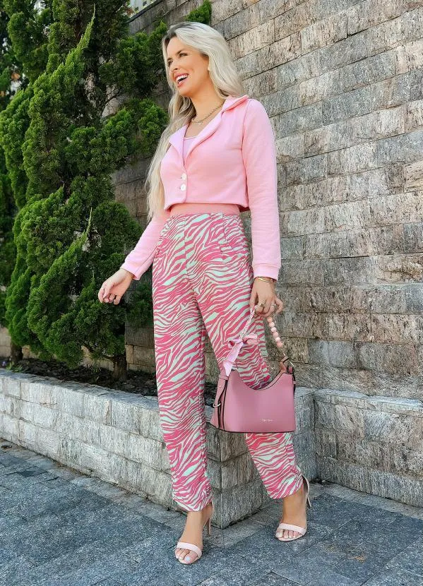Calça Zebra com Pregas, Bolsos Funcionais Moda Pop