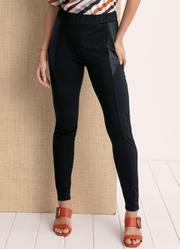 Legging com Recorte Preta