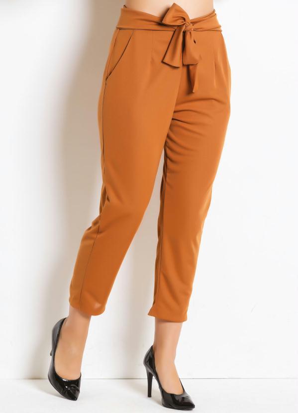 Moda Pop - Calça Capri Caramelo com Amarração 5