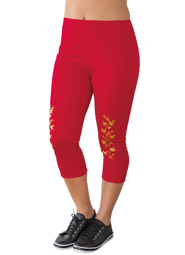 Moda Pop - Calça Corsário Vermelha com Estampa Localizada 3