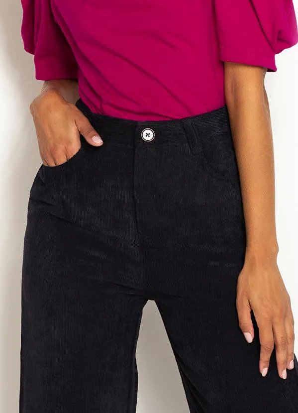 Hering - Calça Cropped de Veludo Cotelê Preta 6