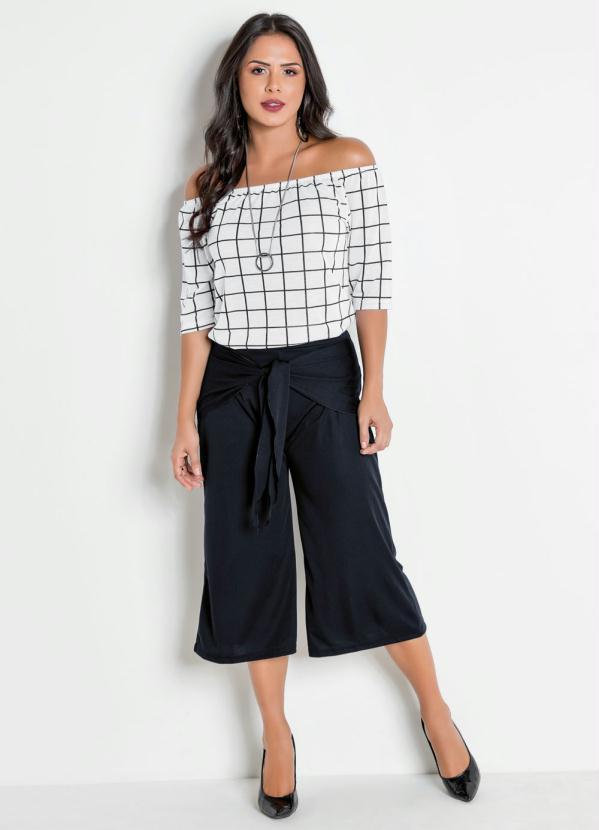 Outlet - Calça Pantacourt Preta com Amarração Frontal 4
