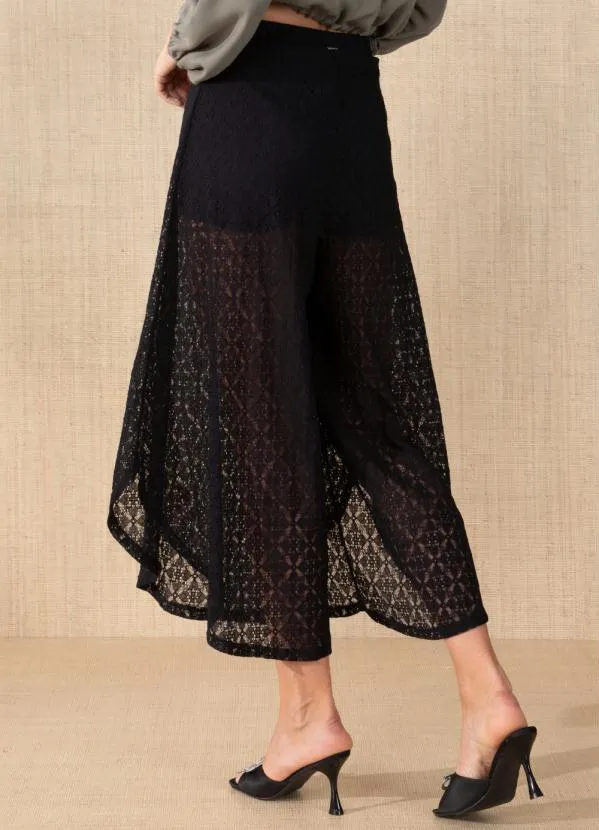 Quintess - Calça Preta em Renda com Elástico na Cintura 2