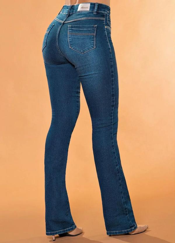 Sawary Jeans - Calça Boot Cut Sawary Jeans com Bolsos 7