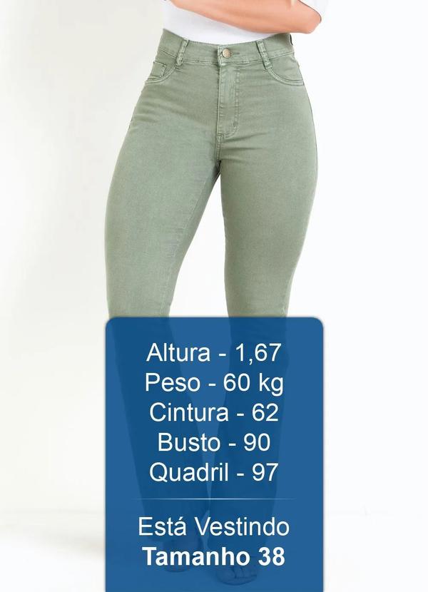 Sawary Jeans - Calça Boot Cut Verde Militar Sawary 3