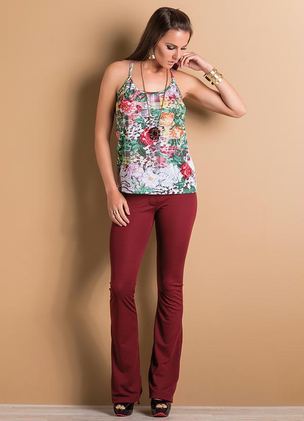 Moda Pop - Calça Flare com Bolsos Costas Bordô 6