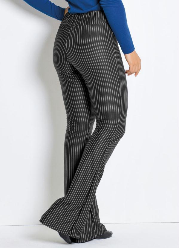 Moda Pop - Calça Flare Risca de Giz 2