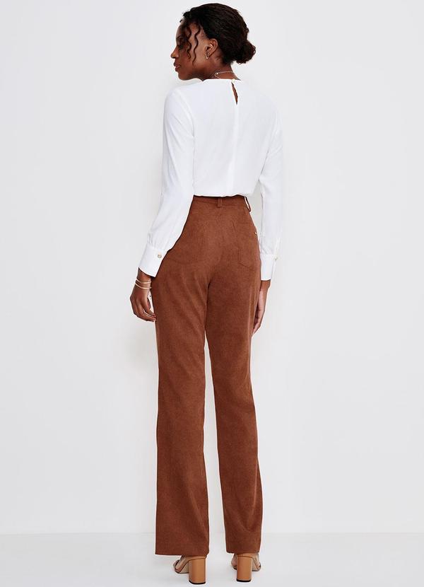 Principessa - Calça Flare Veludo Cotelê Alana Camel 4